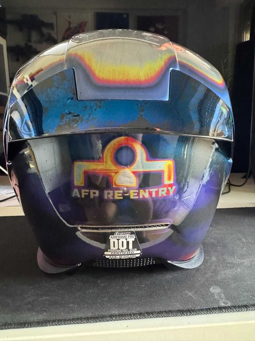 Capacete Icon Airframe Pro Re-Entry