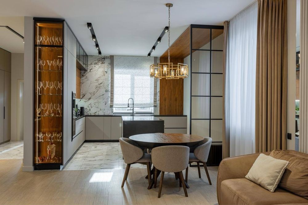 Стильний будинок з дизайнерським ремонтом на 10 сотках