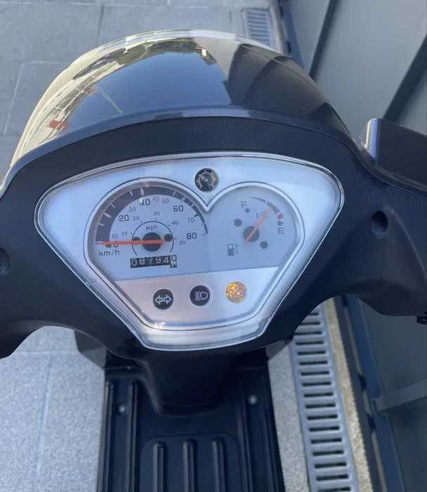 Keeway Zahara 50 – Estilo Retro – Apenas 8.700km (Muito Económica)