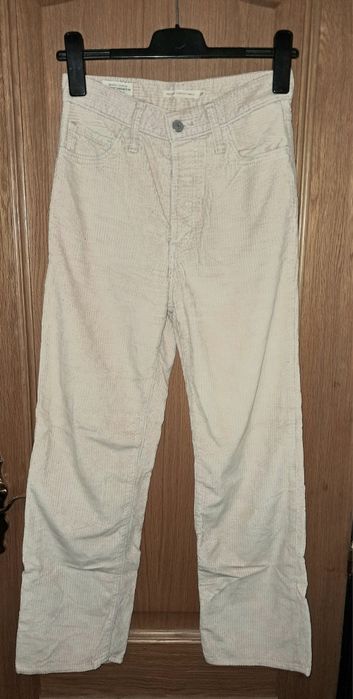 Calças Levi Stauss 27 beje