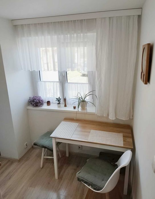 Słoneczne mieszkanie na sprzedaż w stylu skandynawskim.