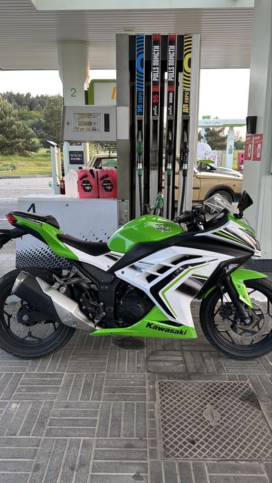 Kawasaki Ninja 300