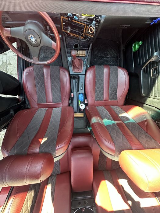 BMW E30 316i/1986р.