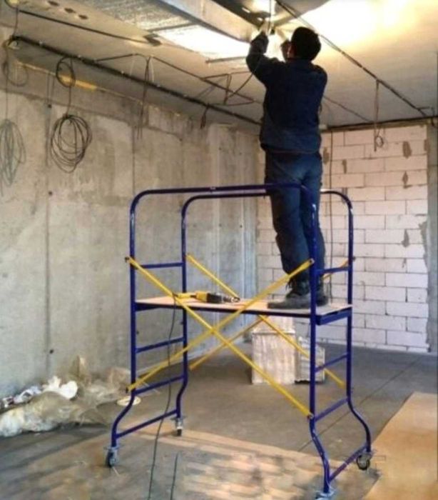 Подмость маляра, підмостки Мастерок , бебик