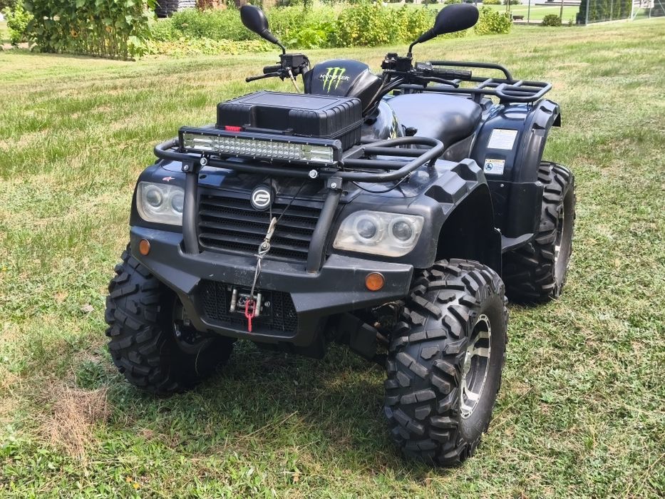 Quad CFMOTO 500 .