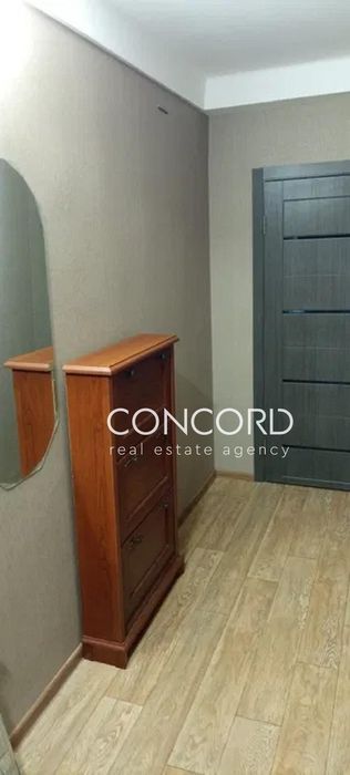 Метро Лісова, Чернігівська. Продам 1к Шолом-Алейхема вул., 19
