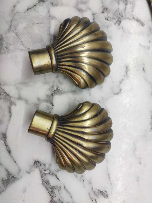 Końcówka zakończenie karnisza stare niemieckie muszelki 16mm