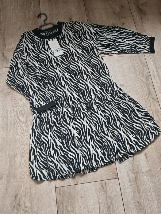 Sukienka w zebre drop waist czarno biała r. XS