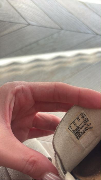 Klapki clarks skora