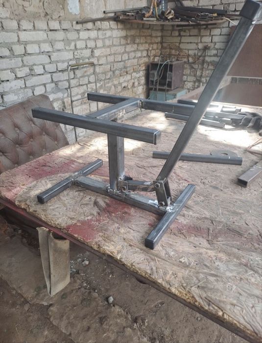 Подставка под мотоцикл
