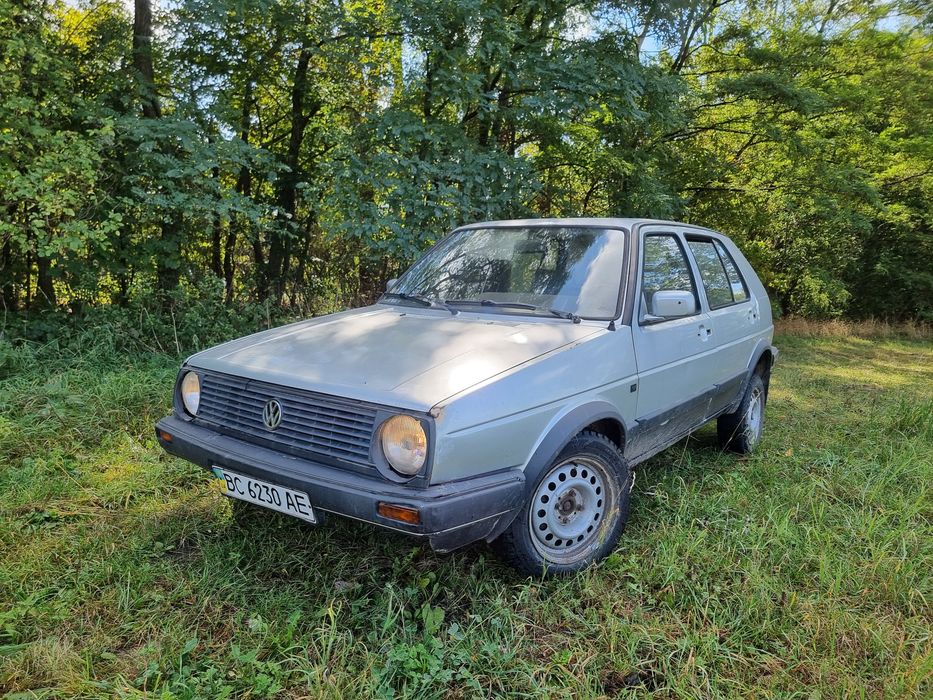 Volkswagen Golf 2