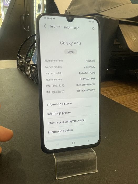 Samsung A40  4/64 GB Android 11