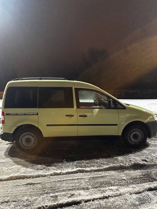 Volkswagen Caddy 1.9 tdi 2006 рік