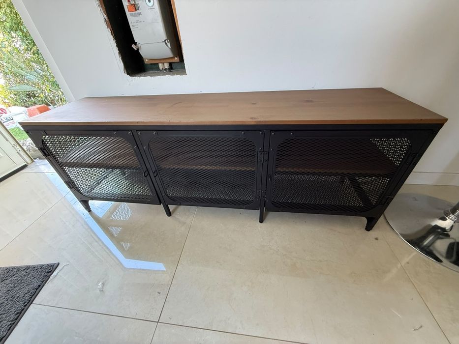 Aparador 150x36x54