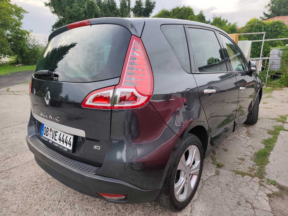 Renault Scenic Bezwypadkowy Navigacja Półskury Ekonomiczny