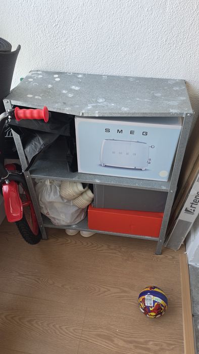 Estante metal Ikea
