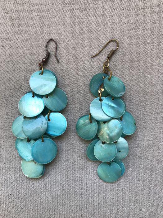 Vários brincos Pedra Dura, Bijou Brigitte e Parfois