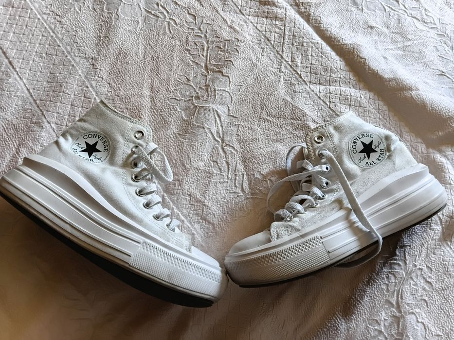Sapatilhas All star semi novas