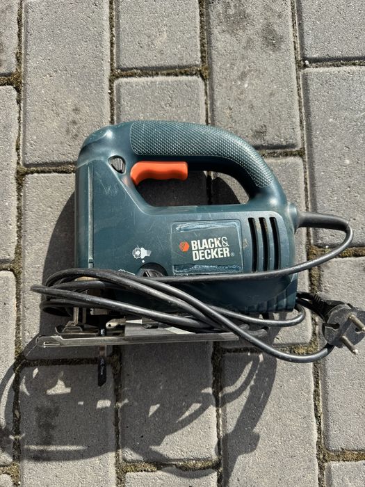 Електричний лобзик Black&Decker KS6500