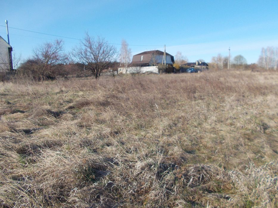 Продам приват-вану зем ділянку 9 сот вул Архітектурна буд 1  с. Киїнка