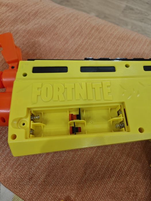 Бластер Nerf Fortnite AR Elite (SCAR) в ідеалі