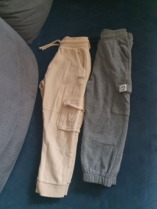 Spodnie dresowe 98/104