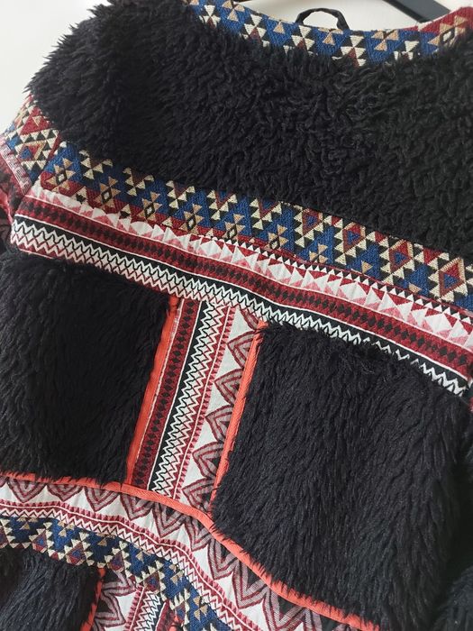 Hailys wzorzysty kardigan płaszczyk futerko baranek zara aztec