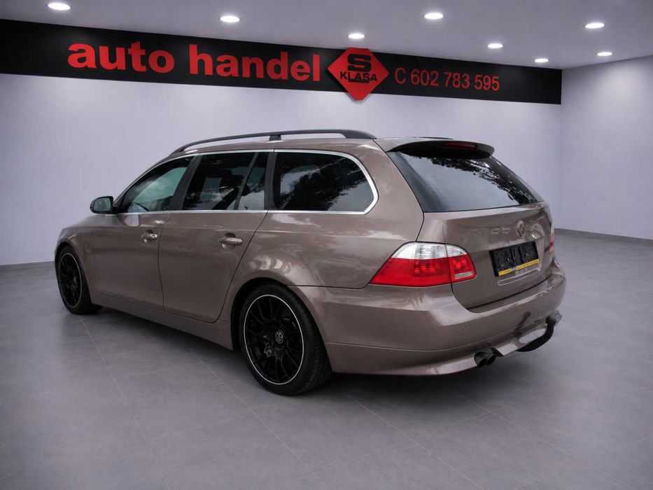 BMW 523i 2.5 benzyna manual 177km e61 skóry piękna wersja wysposażenia