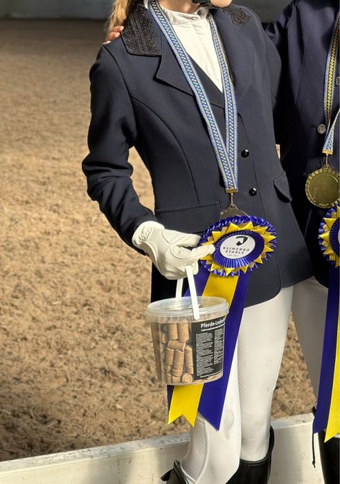 Редингот конный спорт 10-11 лет