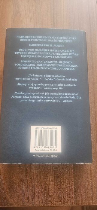 Książka Ciemniejsza strona Greya