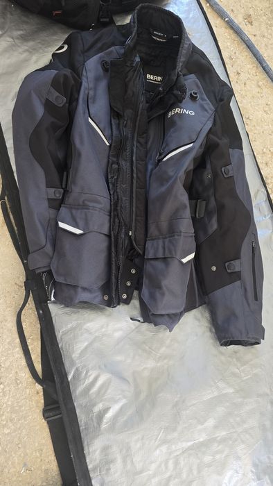 Casaco de Mota Bering Premium Completo — Tamanho XL (Como Novo)
