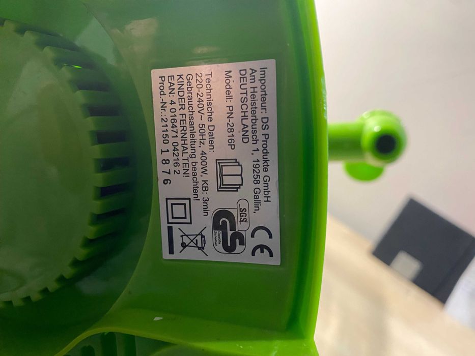 Blender kielichowy z kranikiem 2 W 1 GOURMETMAXX ZIELONY 400W