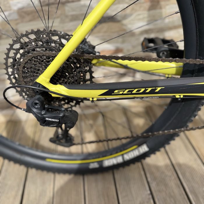 Scott Scale 980 (2020) — Como Nova (Com Manuais)