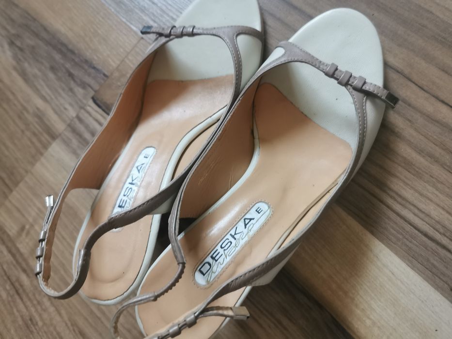 Szpilki z paskiem 36