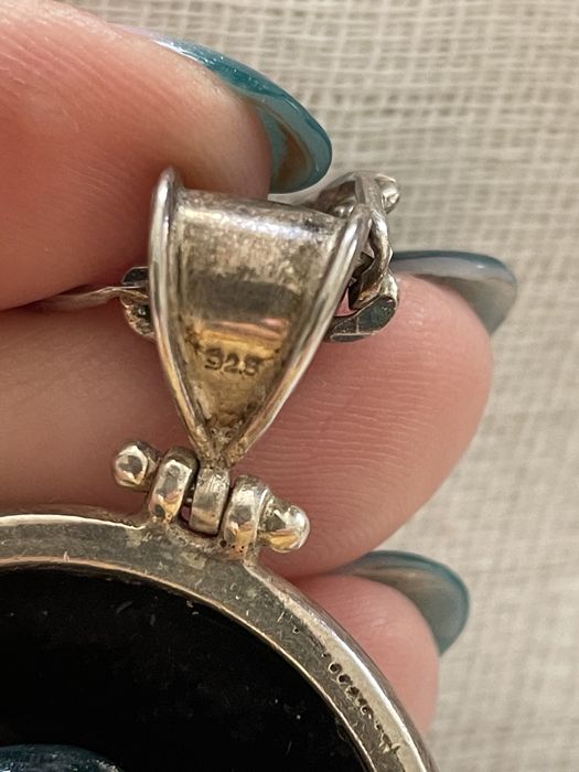 Czarny onyks w srebrze 925