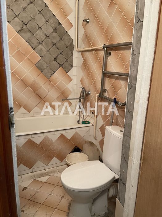 Продаётся квартира под ремонт в пгт. Таирова