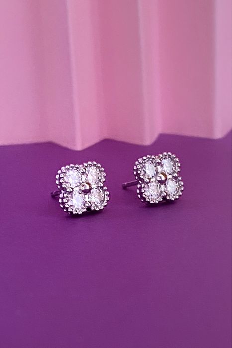 Топ! Серебряные сережки с бриллиантами-муассанитами