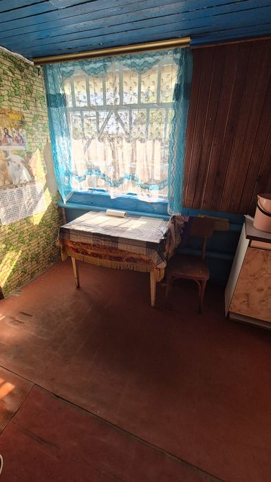 Продаж  будинку.  С. Великополовецьке . Копанка, гараж - More