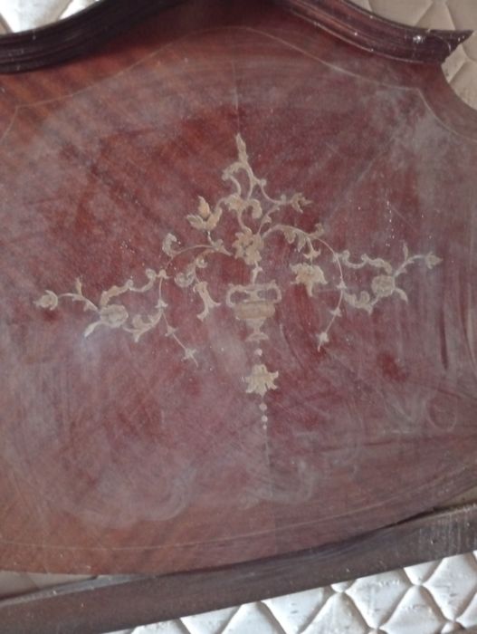Cama de casal estilo D.Maria