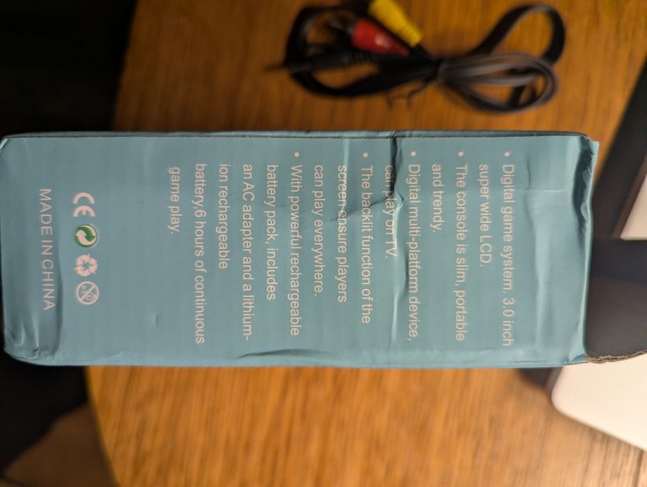 Портативна ігрова консоль Game box 500 in 1