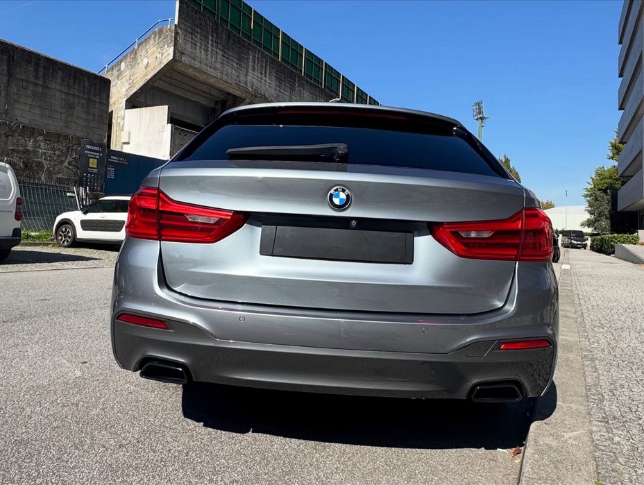 BMW 520d Pack M G31 Automatica 2019 Full Extras — photo 4