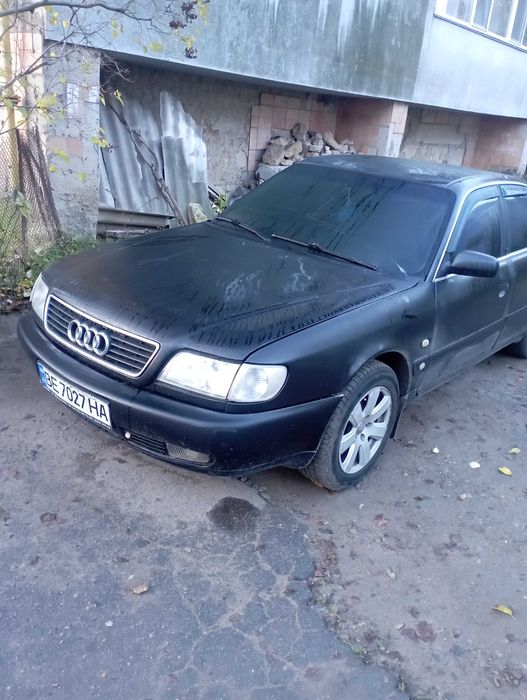 AUDI A6 C4 автомобіль