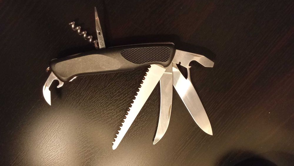 Canivete suíço Wenger Ranger 57 - Hunter