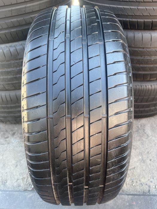 Opona Firestone Roadhawk 235/55/17 pojedynka