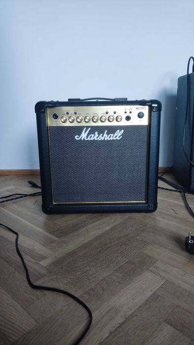 Marshall MG 15 GFX combo gitarowe