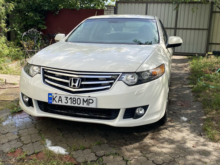 Продам Honda Accord 8 2010