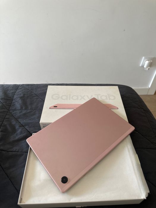Samsung Tab A8 Pink