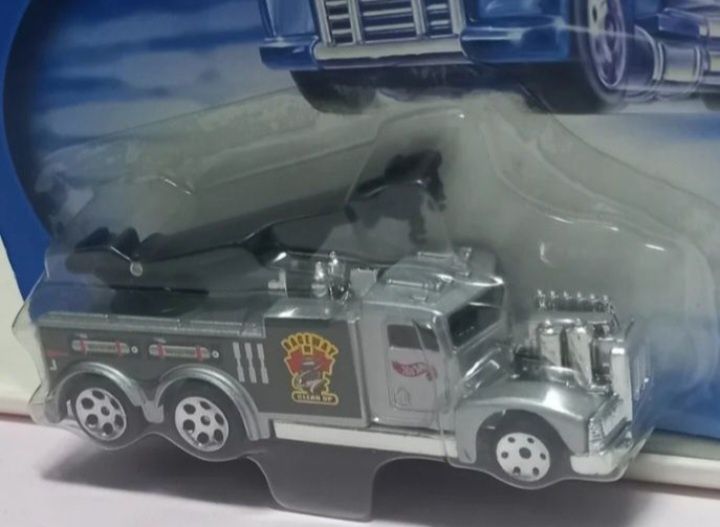 Hot wheels Haulers