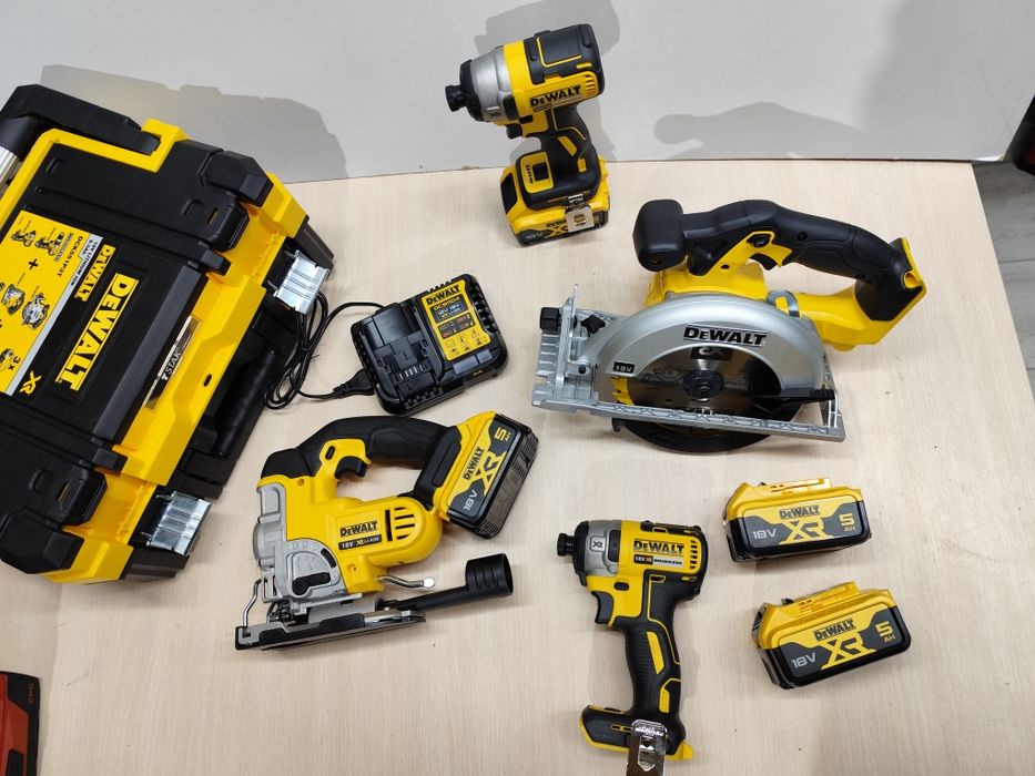 DeWal DCS391, імпакт DCF887 набір інструментів Деволт оригінал