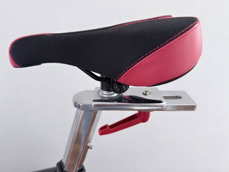 Profesjonalny rower treningowy spinningowy SportsTech SX 500 Prime Line